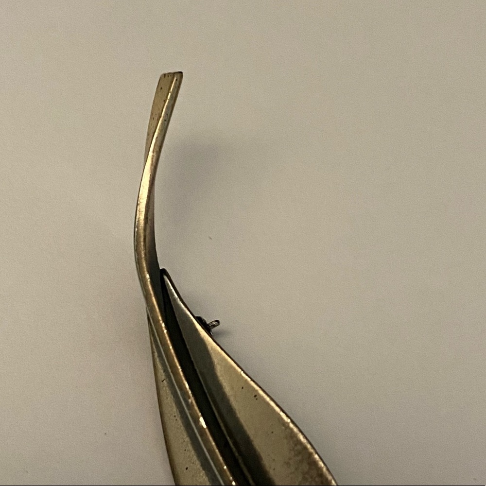 Vintage 925 Sterling Silver and Black Feather Leaf Brooch Pin Pendant - Picture 7 of 8